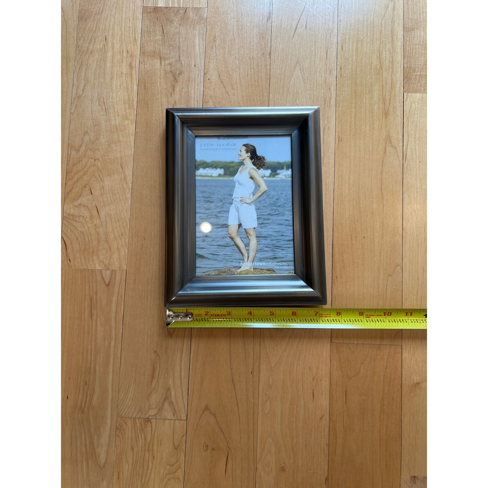 Harbortown Industries Picture Frame 5x7 Pewter Metallic Beveled Tabletop - Picture 4 of 6